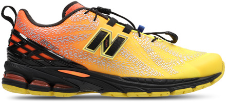 New Balance 1906R Sneakers Heren - Geel - Maat 41.5 - Mesh/Synthetisch Yellow