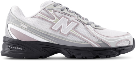 New Balance 740 Sneakers Heren - Zilver - Maat 42 - Leer Silver