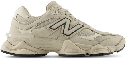 New Balance 9060 Sneakers Dames - Grijs - Maat 37.5 - Leer Grey