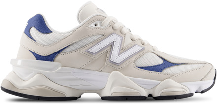 New Balance 9060 Sneakers Dames - Grijs - Maat 37.5 - Leer Grey