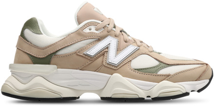New Balance 9060 Sneakers Heren - Beige - Maat 40.5 - Suède