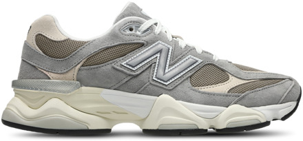 New Balance 9060 Sneakers Heren - Grijs - Maat 41.5 - Suède Grey
