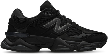 New Balance 9060 Sneakers Heren - Zwart - Maat 40.5 - Suède Black