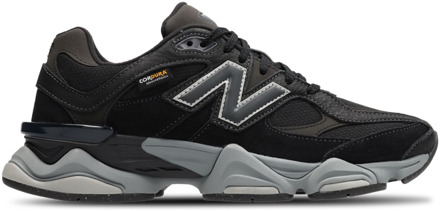 New Balance 9060 Sneakers Heren - Zwart - Maat 46.5 - Suède Black
