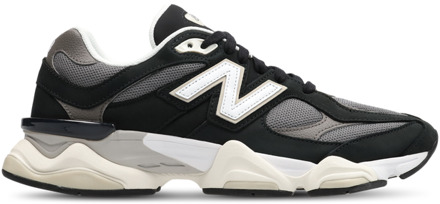 New Balance 9060 Sneakers Heren - Zwart - Maat 47.5 - Suède Black