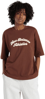 New Balance Linear Heritage Oversized T-shirt T-shirts Dames - Bruin - Maat S - Katoen Jersey Brown