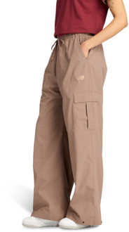 New Balance Woven Cargo Pant Broeken Dames - Bruin - Maat L - Nylon Brown