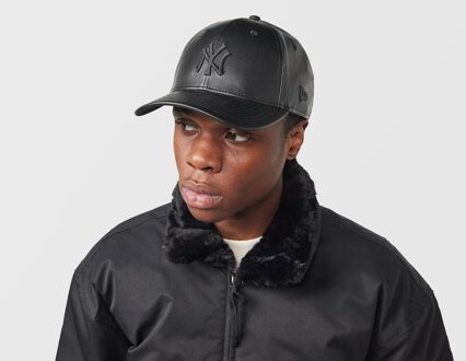 New Era MLB New York Yankees 9FORTY Pleather Cap, zwart - One Size