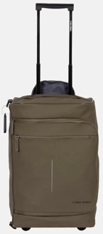 New Rebels Harper on board reistas S olive Groen