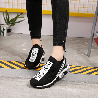 New style lightweight breathable flying woven casual women's shoes elastic foot running large size single shoes sports shoes