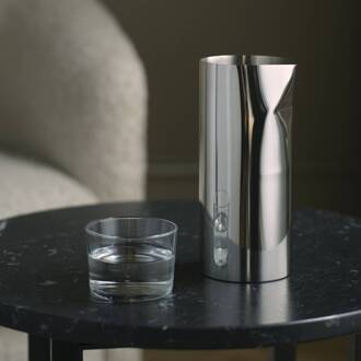 New Works Karaf Pleat, 0,9 liter, roestvrij staal, spiegelend