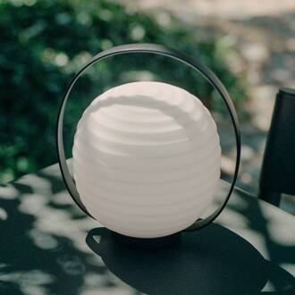 New Works LED oplaadbare tafellamp Lantaarn, wit, glas, dimbaar wit. zwart