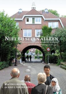 Niet bij steen alleen - Boek Wouter Beekers (9087040776)