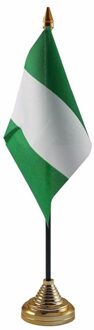 Nigeria tafelvlaggetje 10 x 15 cm met standaard