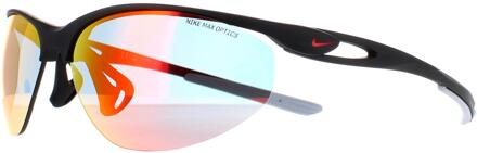 Nike Aerial M DZ7354 011 zwart rood spiegel zonnebril