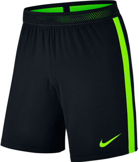 Nike Aero Swift Strike Voetbal Short Standaard - M