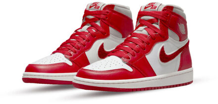Nike Air jordan 1 high varsity red (2022) - maat 45 Rood