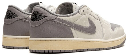 Nike Air jordan 1 low og atmosphere grey Grijs - 38,5