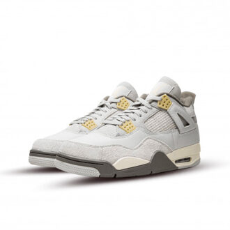 Nike Air jordan 4 se craft photon dust - maat 40,5 Grijs