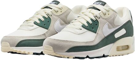 Nike Air Max 90 Sneakers Dames groen - beige - wit - 38 1/2