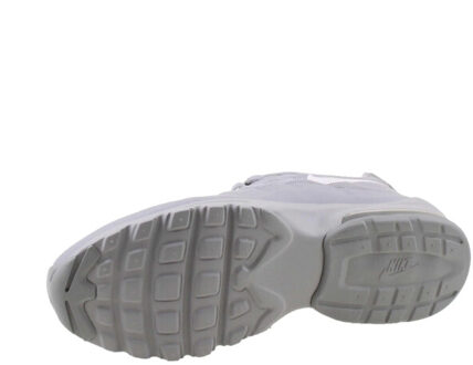 Nike Air Max Invigor Grijs