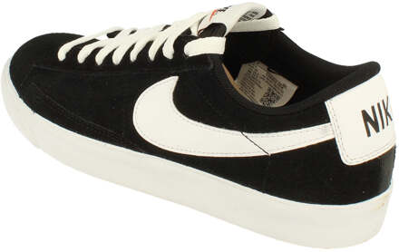 Nike Blazer Low Prm Vntg Suède Heren Zwarte Sneakers - maat EU 38.5 / UK 5.5