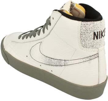 Nike Blazer Mid 77 Emb Heren Witte Sneakers - EU 41 / UK 7.5
