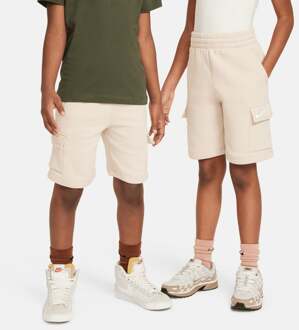 Nike Club Korte Broeken Kinder - Beige - Maat 137 - 147 CM