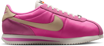 Nike Cortez Sneakers Dames - Roze - Maat 40.5 - Mesh/Synthetisch Pink