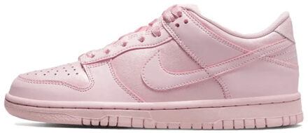 Nike Dunk low prism pink (gs) - maat 38,5 Roze