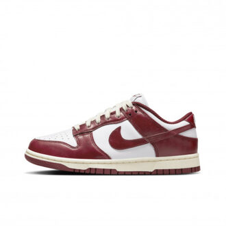 Nike Dunk low prm team red (w) Rood - 47,5