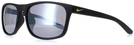 Nike Endure Mi CW4652 011 matzwarte lichtgrijze zonnebril
