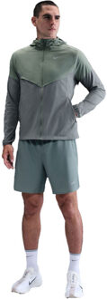 Nike Impossibly Lightweight Windrunner Jack Heren groen