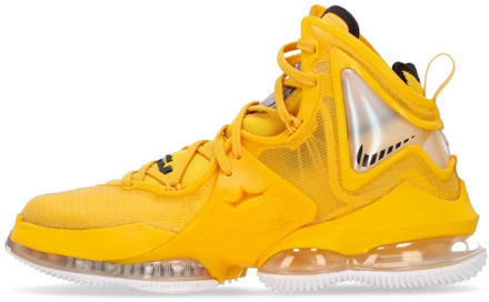 Nike LeBron XIX Basketbalschoenen Nike , Yellow , Heren - 41 Eu,40 1/2 EU