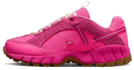 Nike LX Jacquemus Pink Sneakers Nike , Pink , Dames - 40 1/2 Eu,38 1/2 Eu,38 Eu,39 Eu,36 1/2 Eu,41 Eu,36 Eu,40 Eu,37 1/2 EU