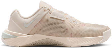 Nike Metcon 10 Sneakers Dames - Beige - Maat 42.5 - Mesh/Synthetisch
