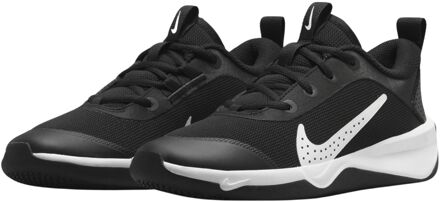 Nike Omni Multi-Court Indoorschoenen Junior zwart - wit - 38 1/2