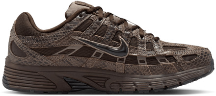 Nike P-6000 Sneakers Dames - Bruin - Maat 37.5 - Mesh/Synthetisch Brown