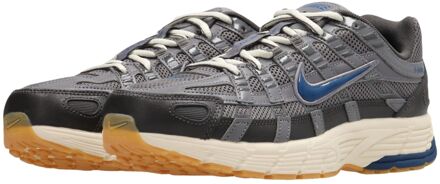 Nike P-6000 Sneakers Heren - 44 1/2