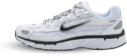 Nike P-6000 white metallic silver black - maat 40,5 Grijs