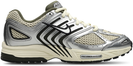 Nike Pegasus Sneakers Heren - Olijf - Maat 46 - Mesh/Synthetisch Olive