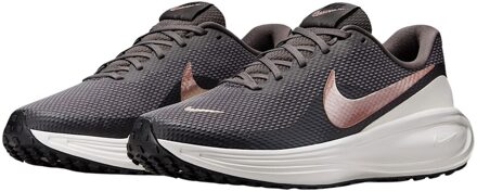 Nike Revolution 8 Hardloopschoenen Dames - 39