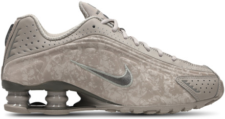 Nike Shox Sneakers Dames - Grijs - Maat 38.5 - Plastic Grey