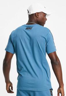 Nike Sportswear Repeat T-shirt Club in stormblauw - maat XL