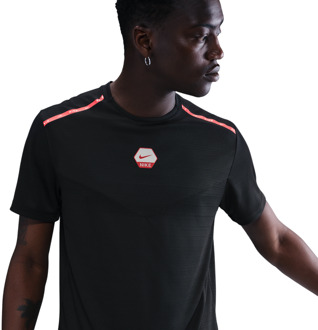 Nike Swoosh T-shirts Heren - Zwart - Maat M Black