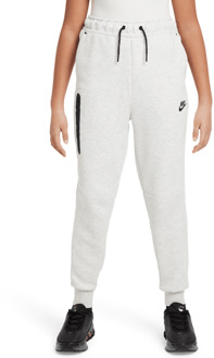 Nike Tech Fleece Broeken Kinder - Grijs - Maat 122 - 128 CM Grey