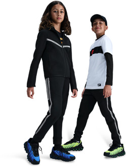 Nike Tech Fleece Broeken Kinder - Zwart - Maat 128 - 137 CM - Poly Fleece Black