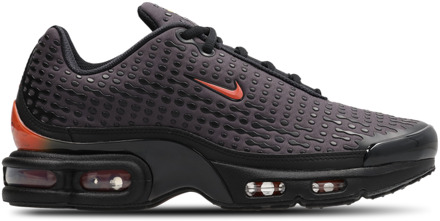 Nike Tuned Sneakers Heren - Zwart - Maat 46 - Mesh/Synthetisch Black