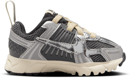 Nike Vomero Babyschoenen - Grijs - Maat 23.5 - Mesh/Synthetisch Grey