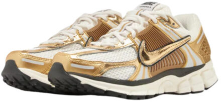 Nike Zoom vomero 5 metallic gold (women's) - maat 44,5 Goud